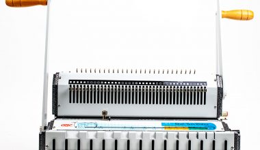 GBC Dual Twin Binder 1