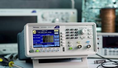TEKTRONIX AFG1022
