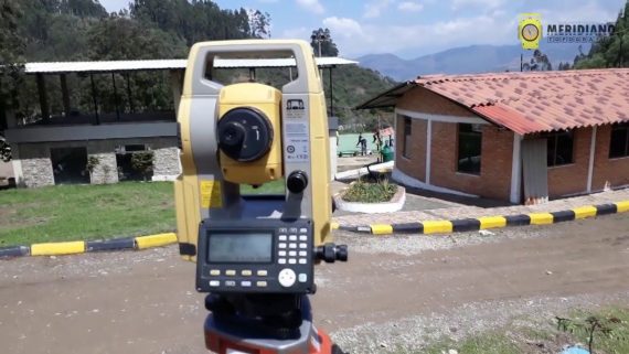 TOPCON Es-105 3
