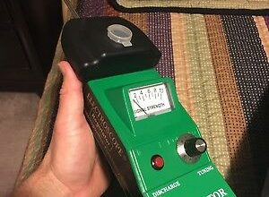 ELECTROSCOPE REGULATOR DIGITAL