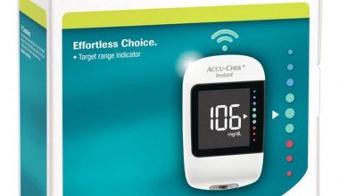 ACCU-CHEK INSTANT