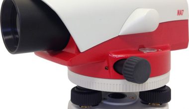LEICA NA724